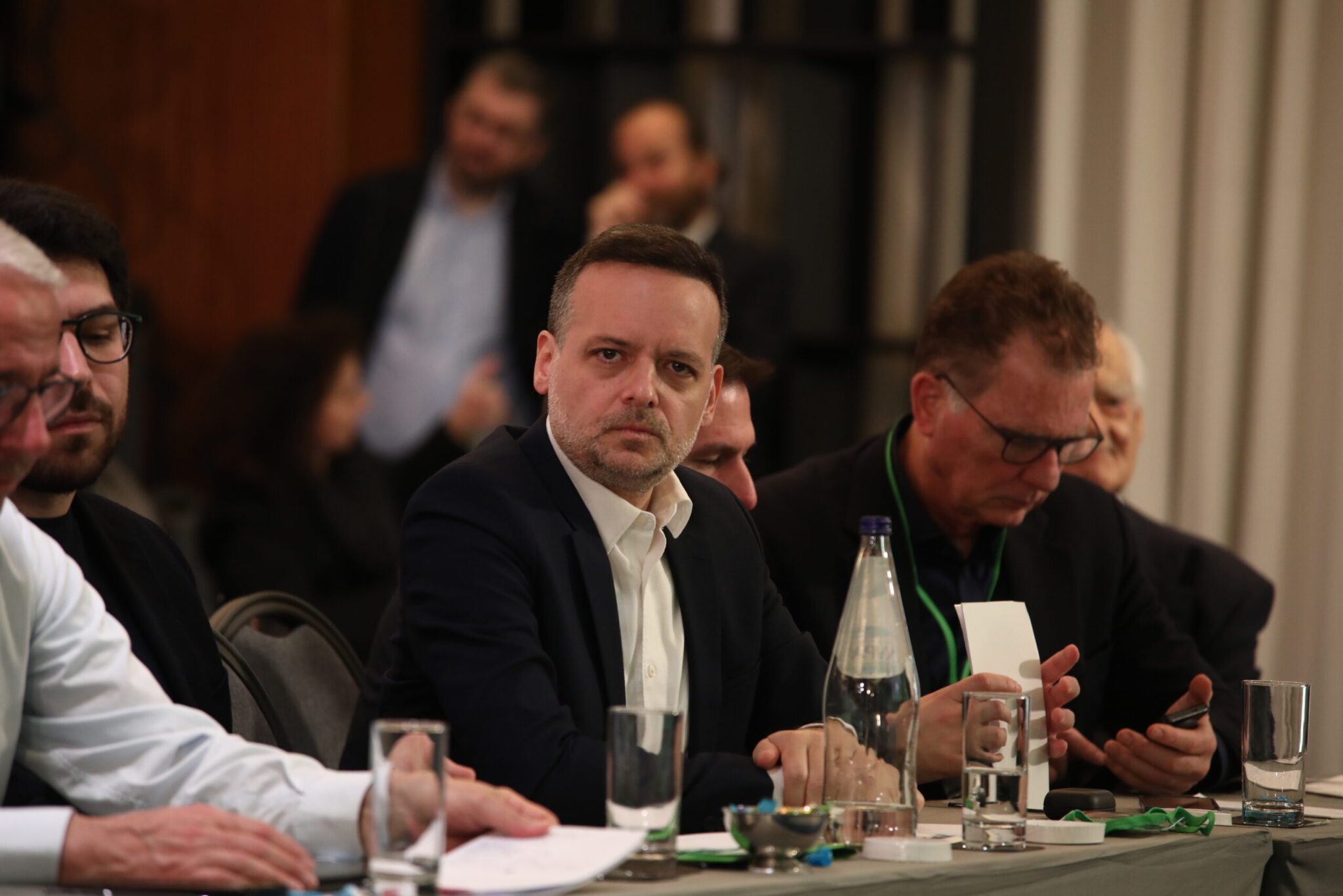 «Καρφί» Δούκα στη ΚΟΕΣ: «Τα θέματα που αγγίζουν το DNA της παράταξης, δεν μπορεί να είναι kinder έκπληξη» 