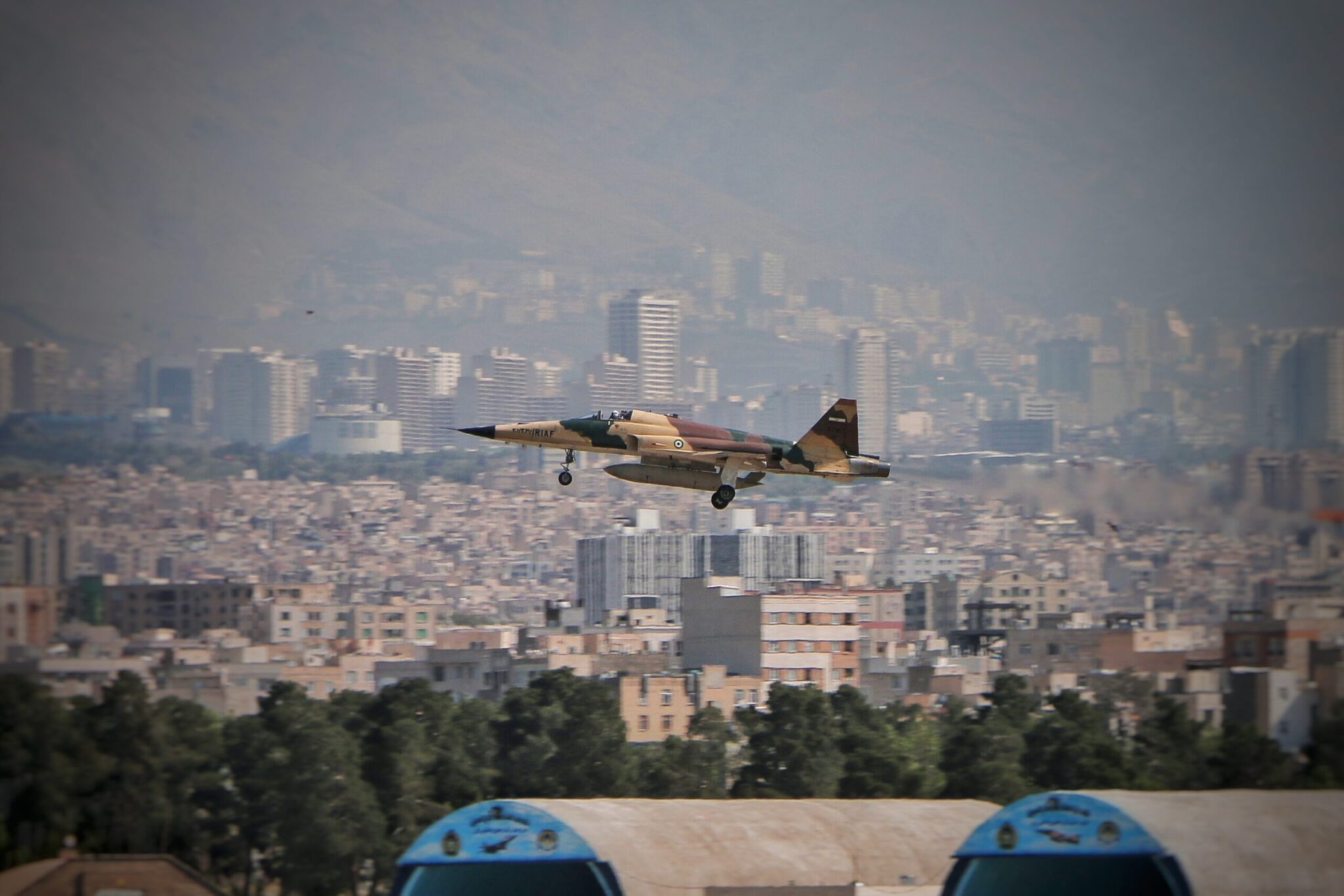 Συντριβή στρατιωτικού αεροσκάφους στο Ιράν