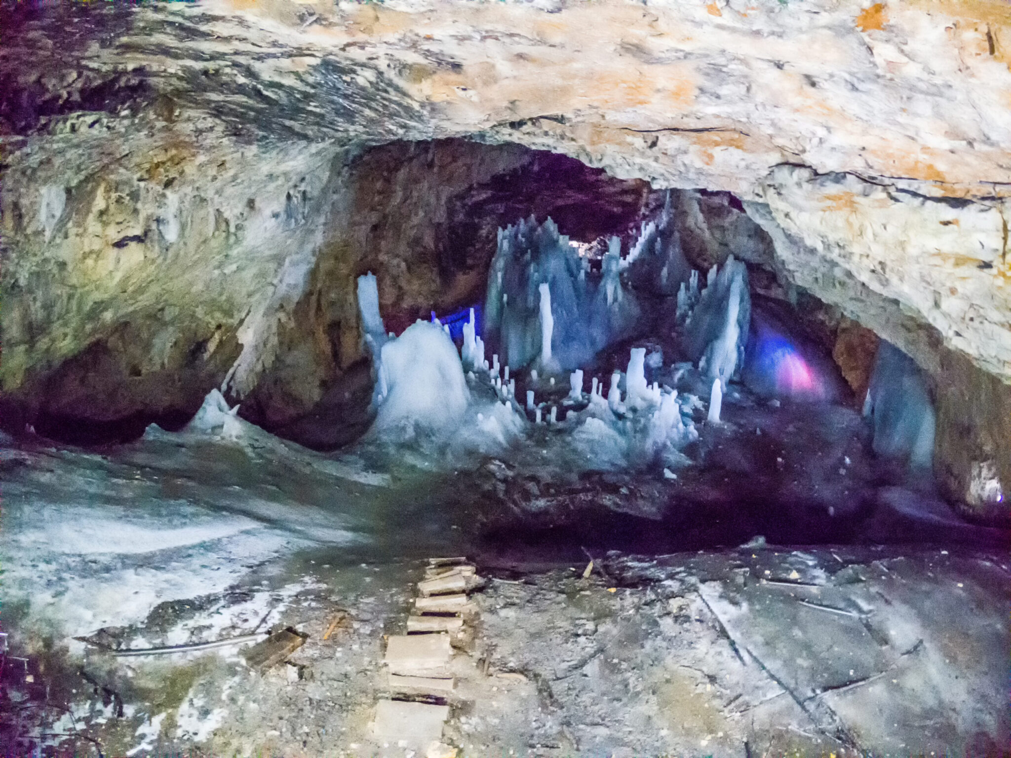 Ρουμανία: Φονικό βακτήριο 5.000 ετών βρέθηκε ανθεκτικό σε 10 αντιβιοτικά