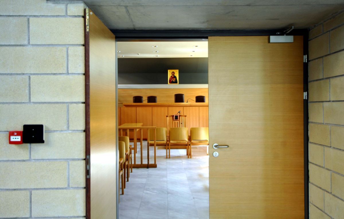 Ένοχος ο γνωστός σκηνοθέτης και ηθοποιός – Για έναν βιασμό και δύο απόπειρες