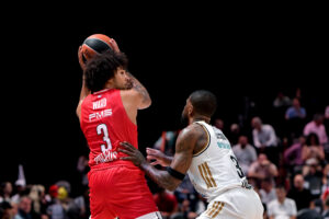 EUROKINISSI - Ντουμπάι, Ολυμπιακός