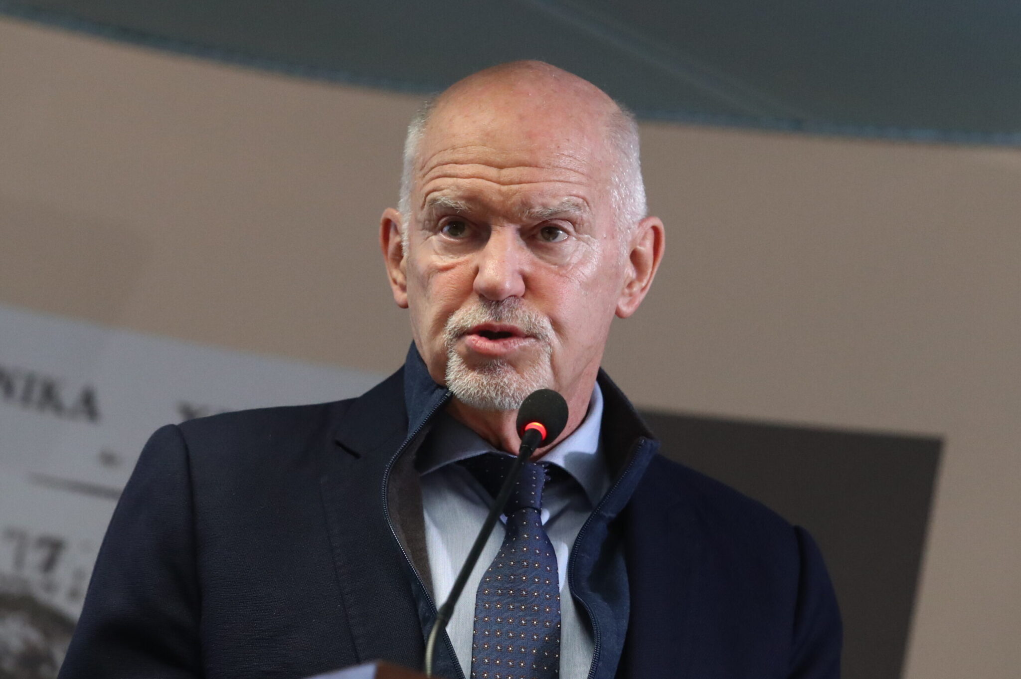 Γιώργος Παπανδρέου: «Ουδέποτε είχα οποιαδήποτε σχέση ή επικοινωνία με τον Τζέφρι Επστάιν»