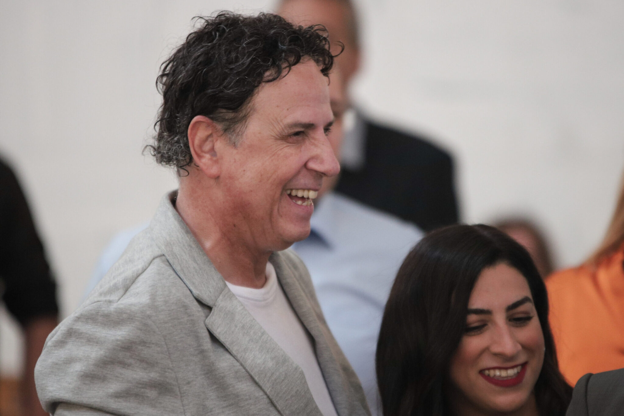 Χάρης Ρώμας: Αστέρι της TV – Τί λέει για την ερωτική του ζωή – Ο πολυδιάστατος δημιουργός που δεν χωρά σε «κουτάκια»