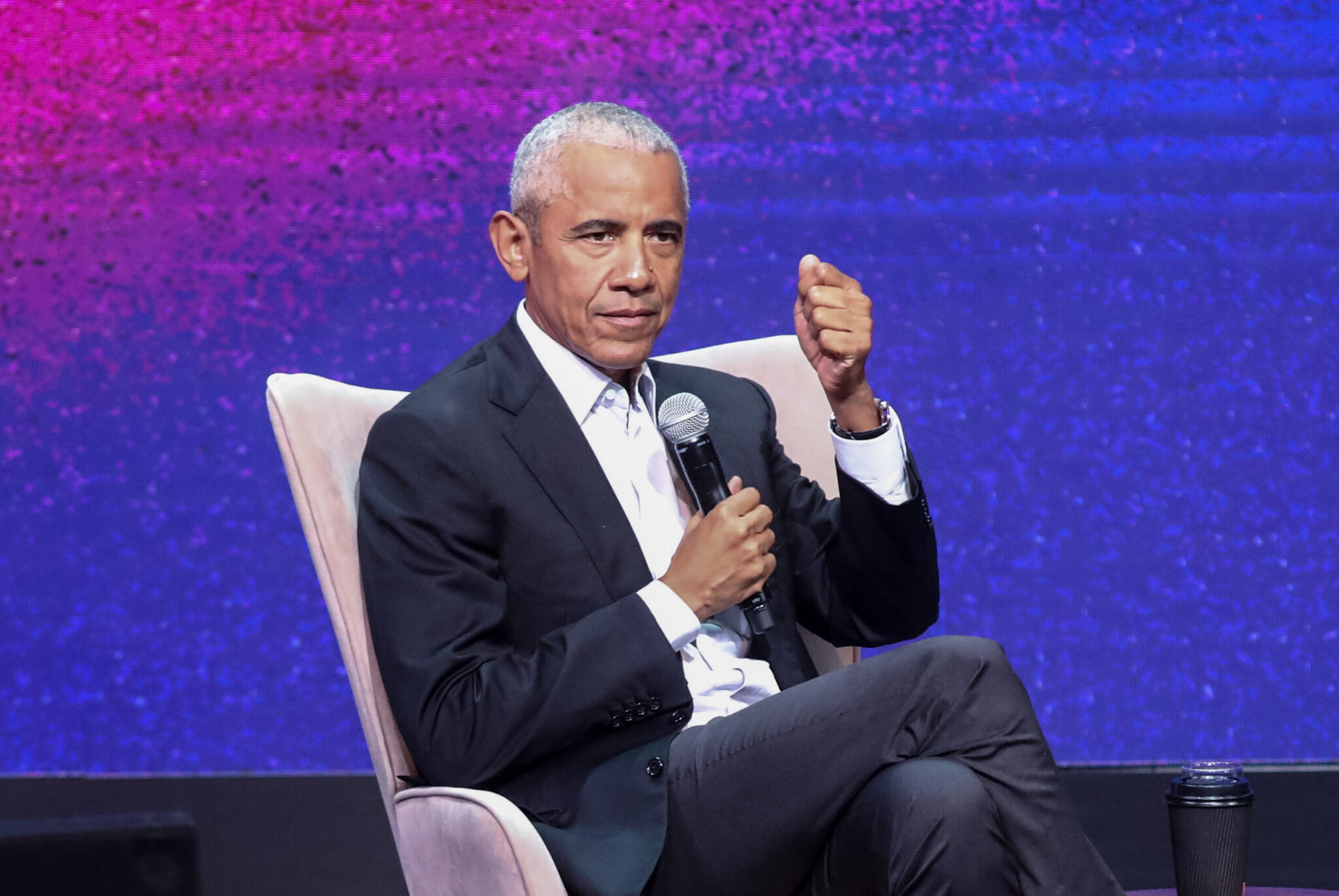 Ομπάμα κατά Τραμπ: «Στη Μινεσότα με τους ICE βλέπουμε πρακτικές που θυμίζουν δικτατορίες»