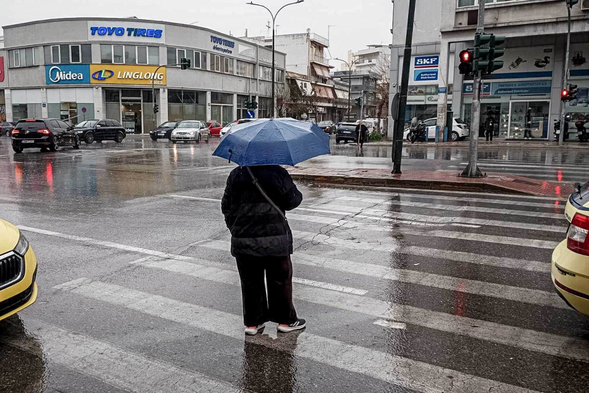 Έκτακτο δελτίο επιδείνωσης καιρού μέχρι το απόγευμα του Σαββάτου για καταιγίδες και χαλάζι – Πορτοκαλί συναγερμός για την Αττική