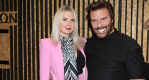 Η Σοφία Μαριόλα με τον Στράτο Τζώρτζογλου.