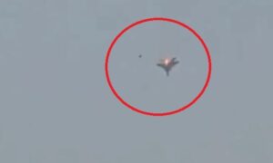 Συντριβή μαχητικού αεροσκάφους στο Κουβέιτ κοντά σε αμερικανική αεροπορική βάση – Εκτινάχθηκαν και γλίτωσαν οι πιλότοι (Βίντεο)