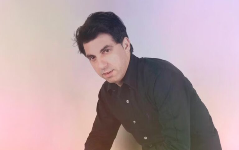 Δολοφονία τραγουδιστή στην Καρδίτσα: «Δεν ξέρουμε γιατί τον σκότωσαν, δεν είχε πρόβλημα με κανέναν» λέει η οικογένειά του