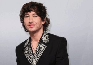 Μπάρι Κίογκαν: Κρύβομαι εξαιτίας της διαδικτυακής κακοποίησης – Έχω σκεφτεί να εγκαταλείψω την υποκριτική