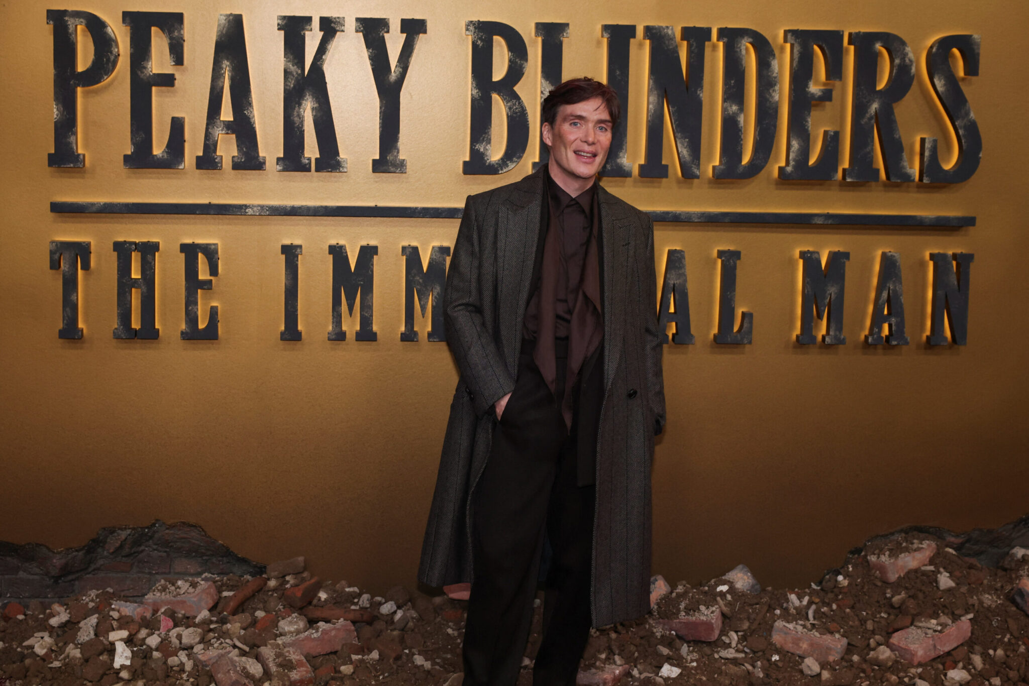 Κίλιαν Μέρφι και Ρεμπέκα Φέργκιουσον στην παγκόσμια πρεμιέρα του «Peaky Blinders: The Immortal Man» στο Μπέρμιγχαμ