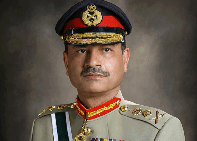 Ασίμ Μουνίρ: O «αγαπημένος στρατάρχης» του Τραμπ από το Πακιστάν που έχει αναλάβει ρόλο μεσολαβητή ανάμεσα σε ΗΠΑ και Ιράν