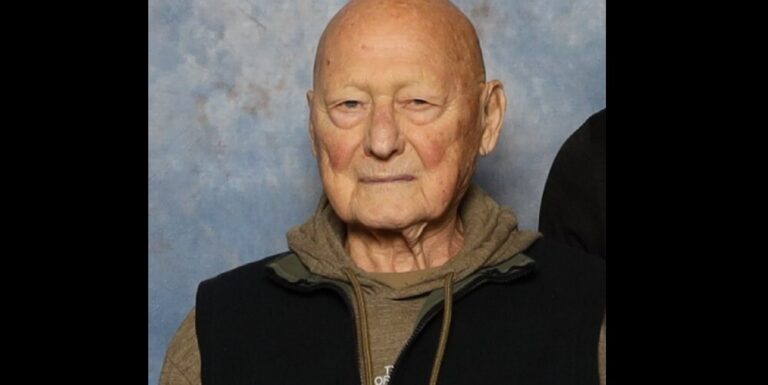 Έφυγε από τη ζωή ο Τζέιμς Τόλκαν του «Top Gun» – Ο αξέχαστος αυστηρός χαρακτήρας του Χόλιγουντ