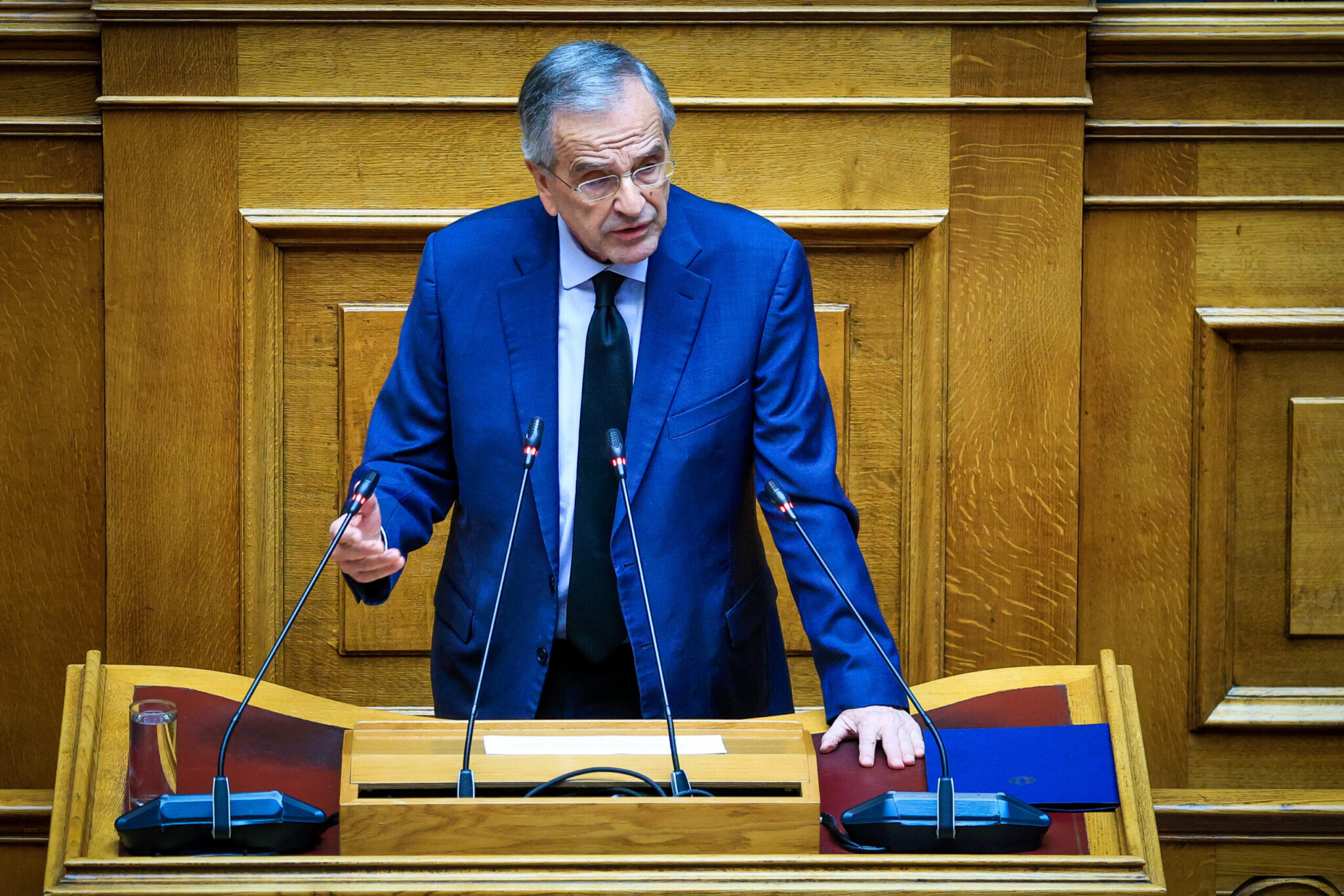 Σαμαράς προς Μητσοτάκη: Γιατί παρακολουθούσαν το τηλέφωνό μου – Είστε κυβέρνηση της διαφθοράς