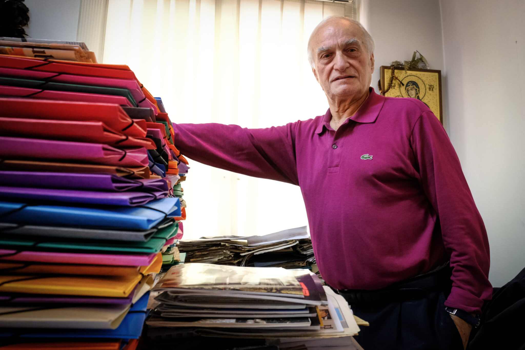 Μανώλης Μαυρομμάτης: Πήρε εξιτήριο από το κέντρο αποκατάστασης μετά από 2 χρόνια (βίντεο)