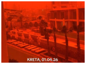 TikTok/gioalwaysontour - Απόκοσμες εικόνες στην Κρήτη λόγω της αφρικανικής σκόνης