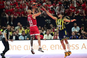 EUROKINISSI - Ολυμπιακός - Φενερμπαχτσέ - Final Four
