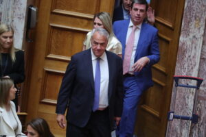 Συζήτηση στην Ολομέλεια της Βουλής για τη σύσταση Προανακριτικής Επιτροπής για τον ΟΠΕΚΕΠΕ για τον πρώην υπουργό Αγροτικής Ανάπτυξης, Σπήλιο Λιβανό και την πρώην υφυπουργό Φωτεινή Αραμπατζή, Πέμπτη 21 Μαΐου 2026. Στην Βουλή κατατέθηκαν δύο προτάσεις, η πρώτη από το ΠΑΣΟΚ και η δεύτερη από κοινού από ΣΥΡΙΖΑ και Νέα Αριστερά. (ΣΩΤΗΡΗΣ ΔΗΜΗΤΡΟΠΟΥΛΟΣ/EUROKINISSI)