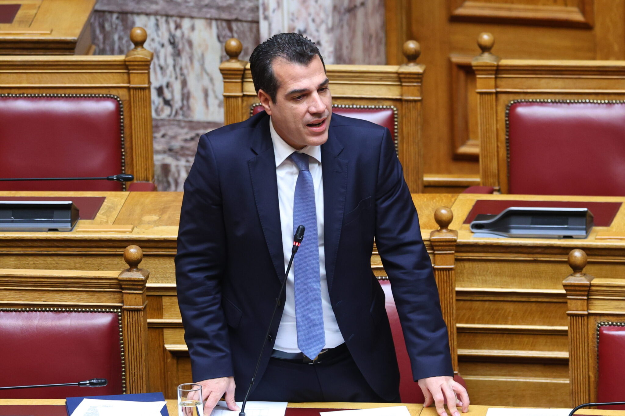 «Βολές» Πλεύρη σε ΠΑΣΟΚ και στα «τρία, τέσσερα κόμματα με μήτρα τον Αλέξη Τσίπρα», «με την ΕΛΑΣ πρέπει να ασχολούμαστε πλέον»