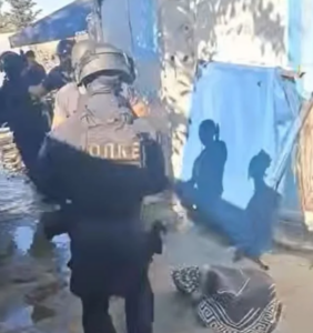 Ασπρόπυργος: Αστυνομική επιχείρηση σε οικισμό Ρομά για ρευματοκλοπές – 9 συλλήψεις (Βίντεο)