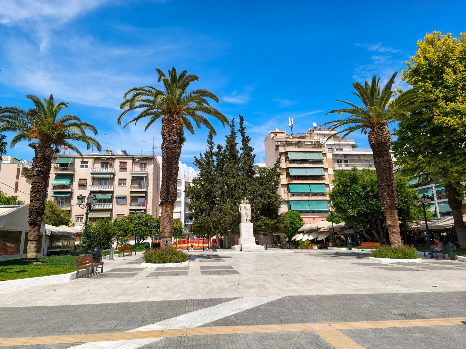Μυστήριο με την έντονη οσμή στα Νότια Προάστια της Αθήνας – Ωρες ανησυχίας δίχως επίσημη ενημέρωση (Βίντεο)
