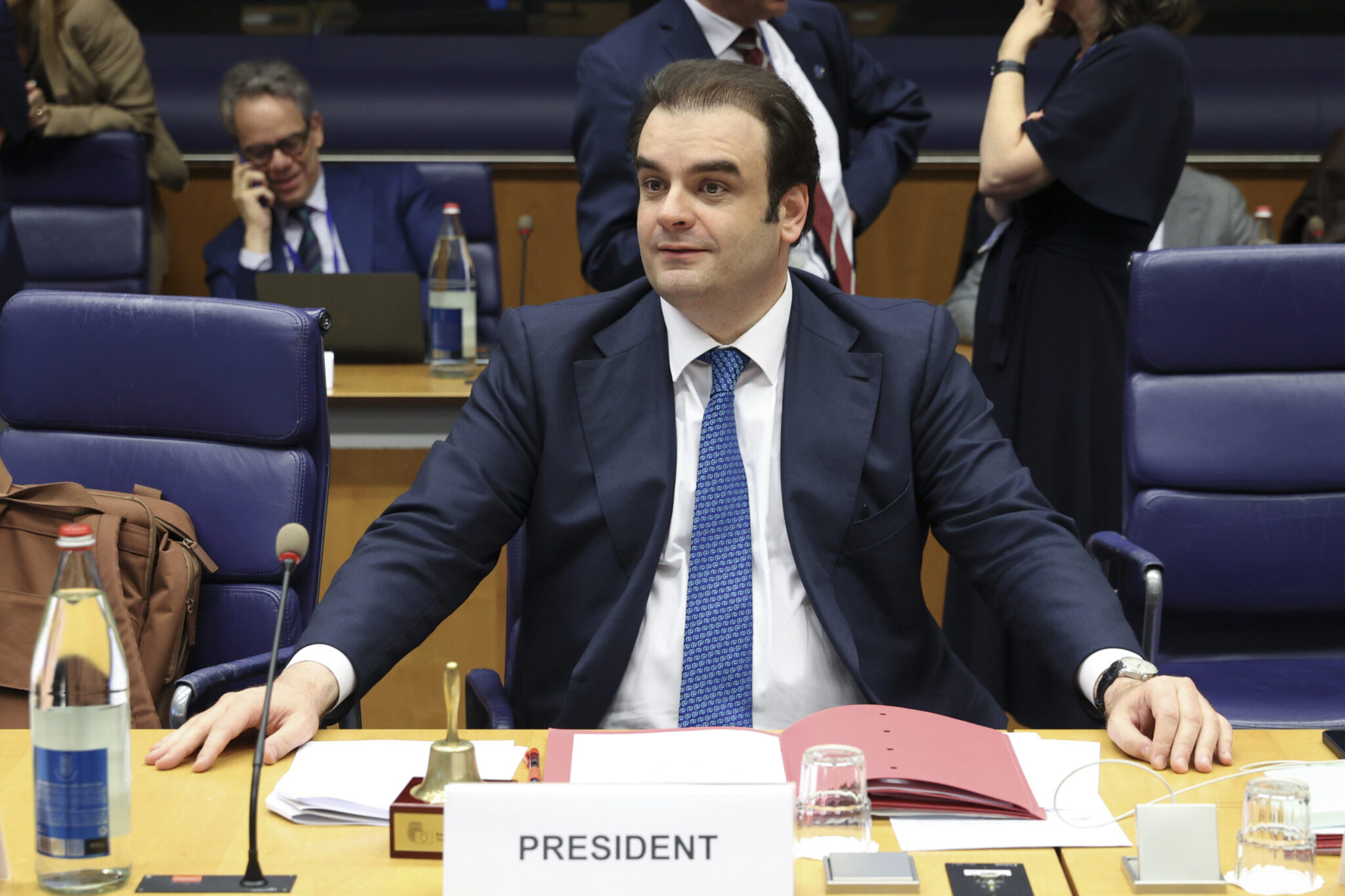 Προϋπολογισμός ΕΕ: «Ευρωπαϊκή Ένωση Φάσματος» η ελληνική πρόταση για νέους ίδιους πόρους από 5G και 6G, καθώς σκληραίνει η κόντρα με τους «φειδωλούς»