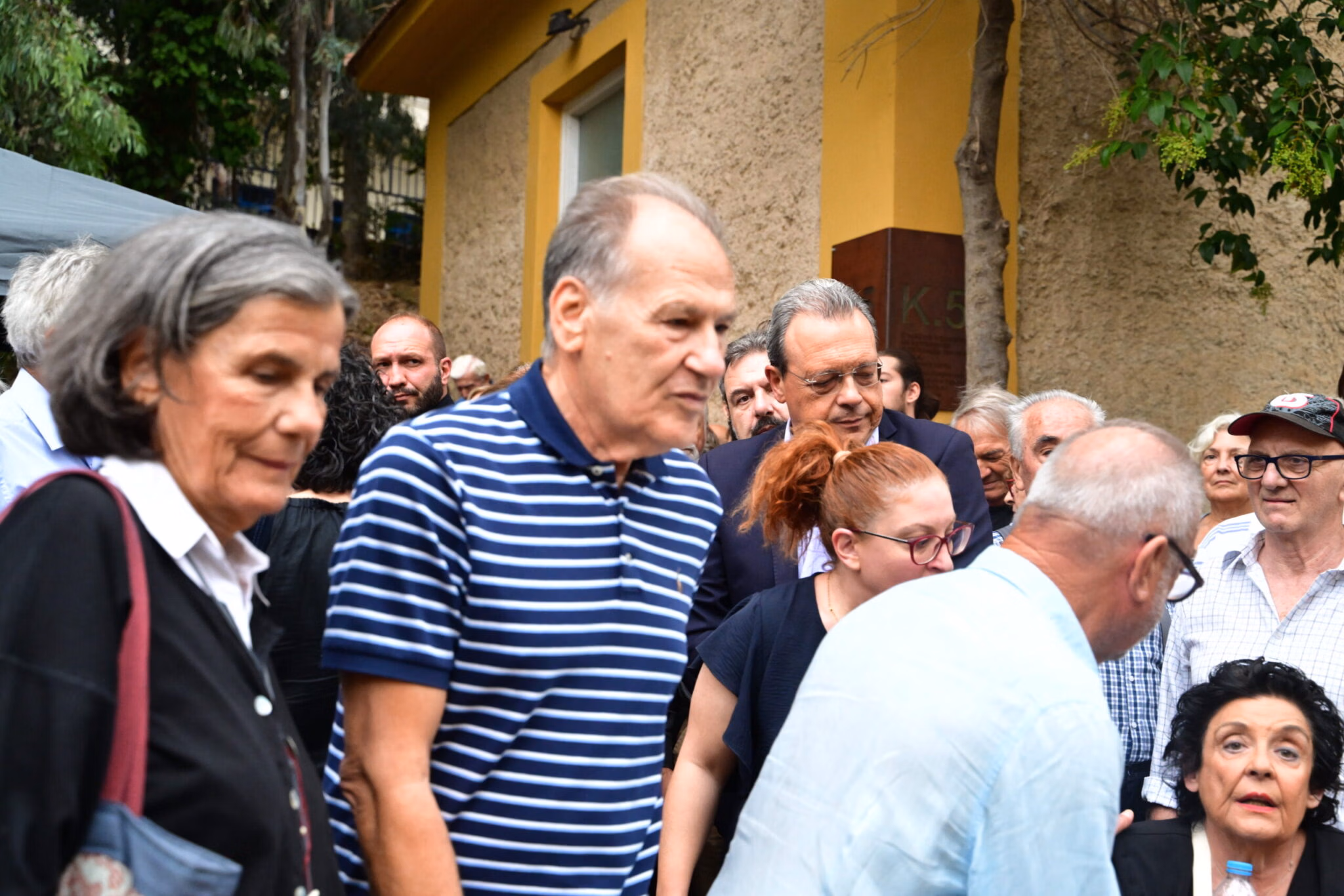 Σπύρος Χαλβατζής: Το τελευταίο αντίο στο ιστορικό στέλεχος του ΚΚΕ (εικόνες) 18 7087366
